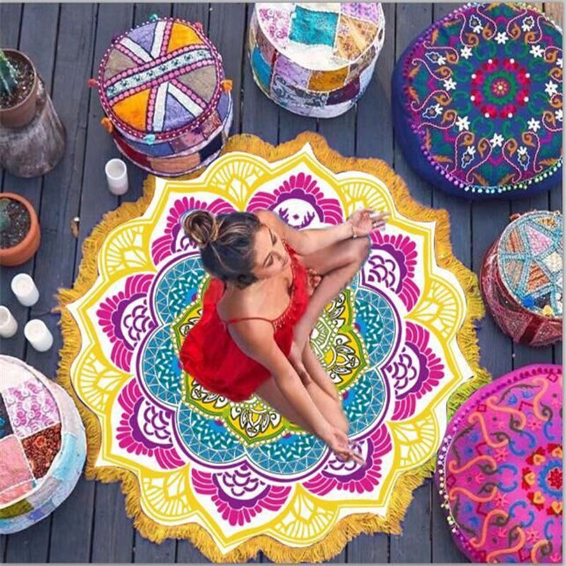 Round Floor Mat – Printed Style with Tassel Charm