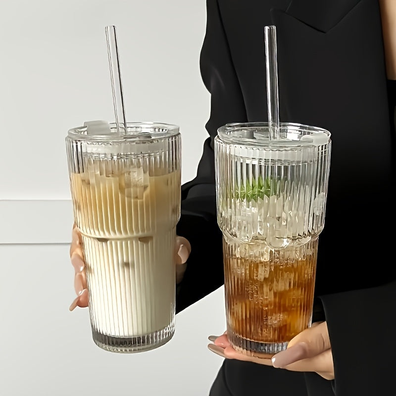 Glass Cup with Straw – Minimalist Design for Everyday Refreshment